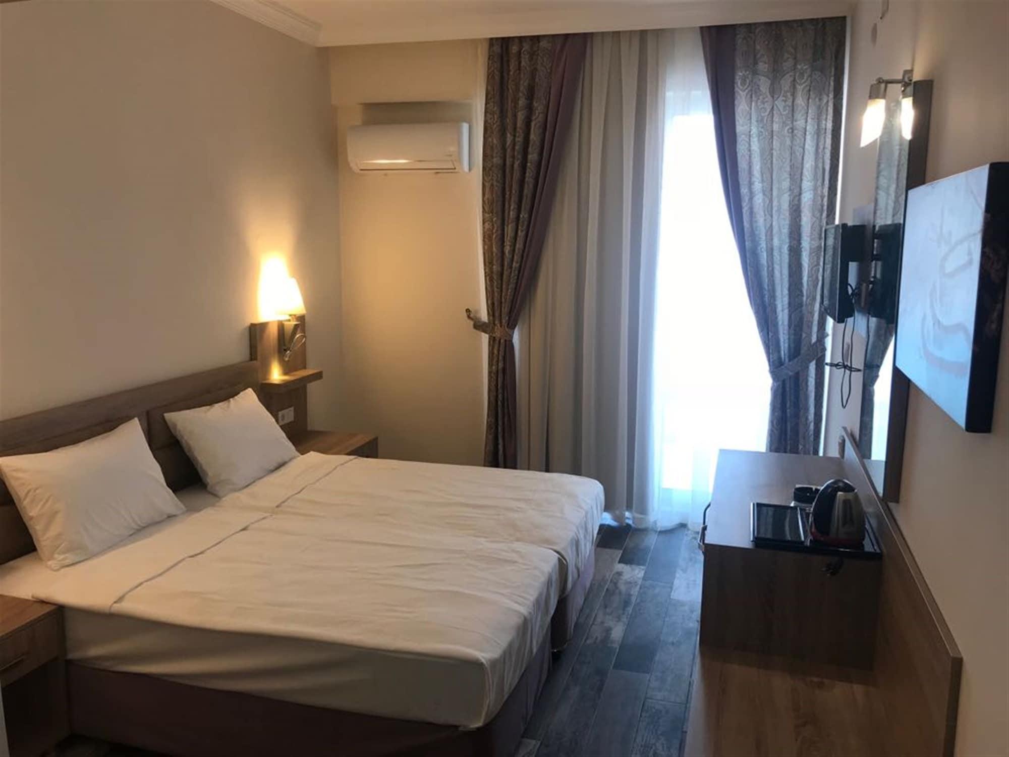 אלאניה Arsi Enfi City Beach Hotel מראה חיצוני תמונה