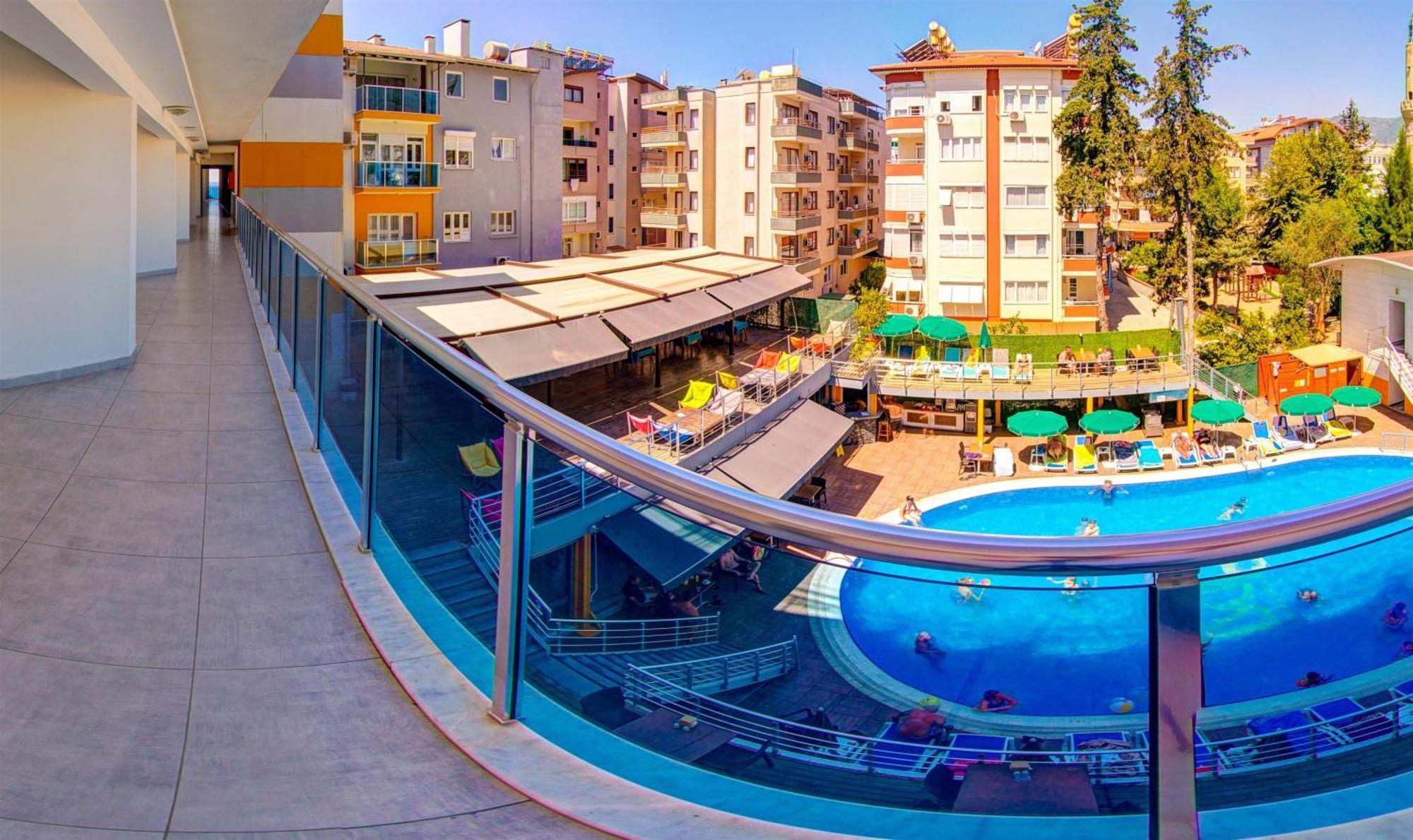 אלאניה Arsi Enfi City Beach Hotel מראה חיצוני תמונה