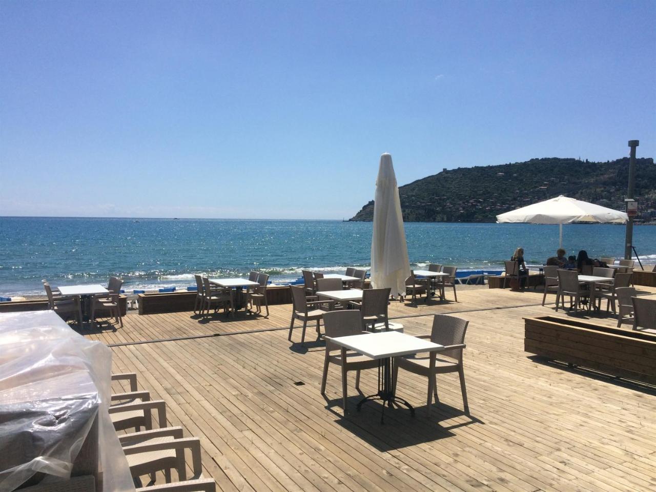 אלאניה Arsi Enfi City Beach Hotel מראה חיצוני תמונה